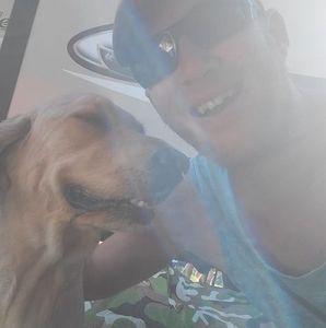 Meet your Posher, Casey